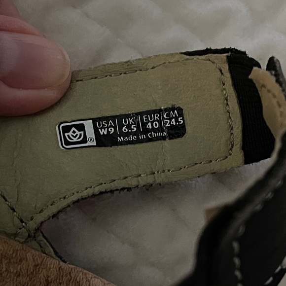 Spenco Women's Sandals Size 9 Black Leather Strappy Arch Support Comfort - Picture 12 of 13